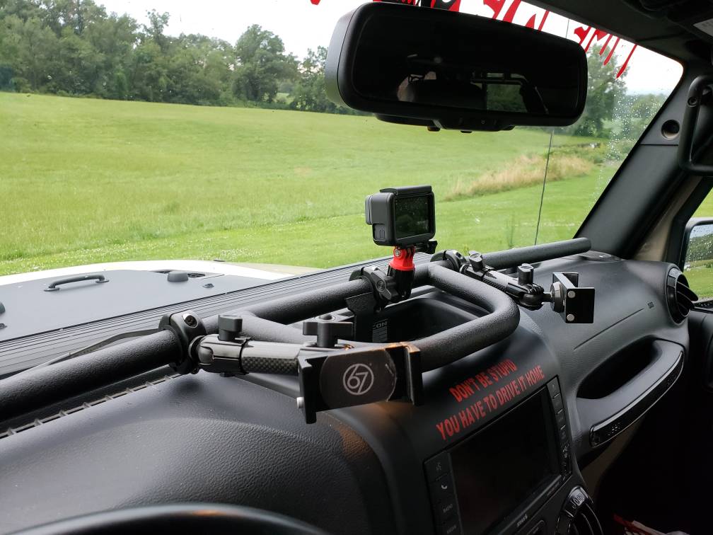 1008x756 Show Us Your Docking Bar Setup!