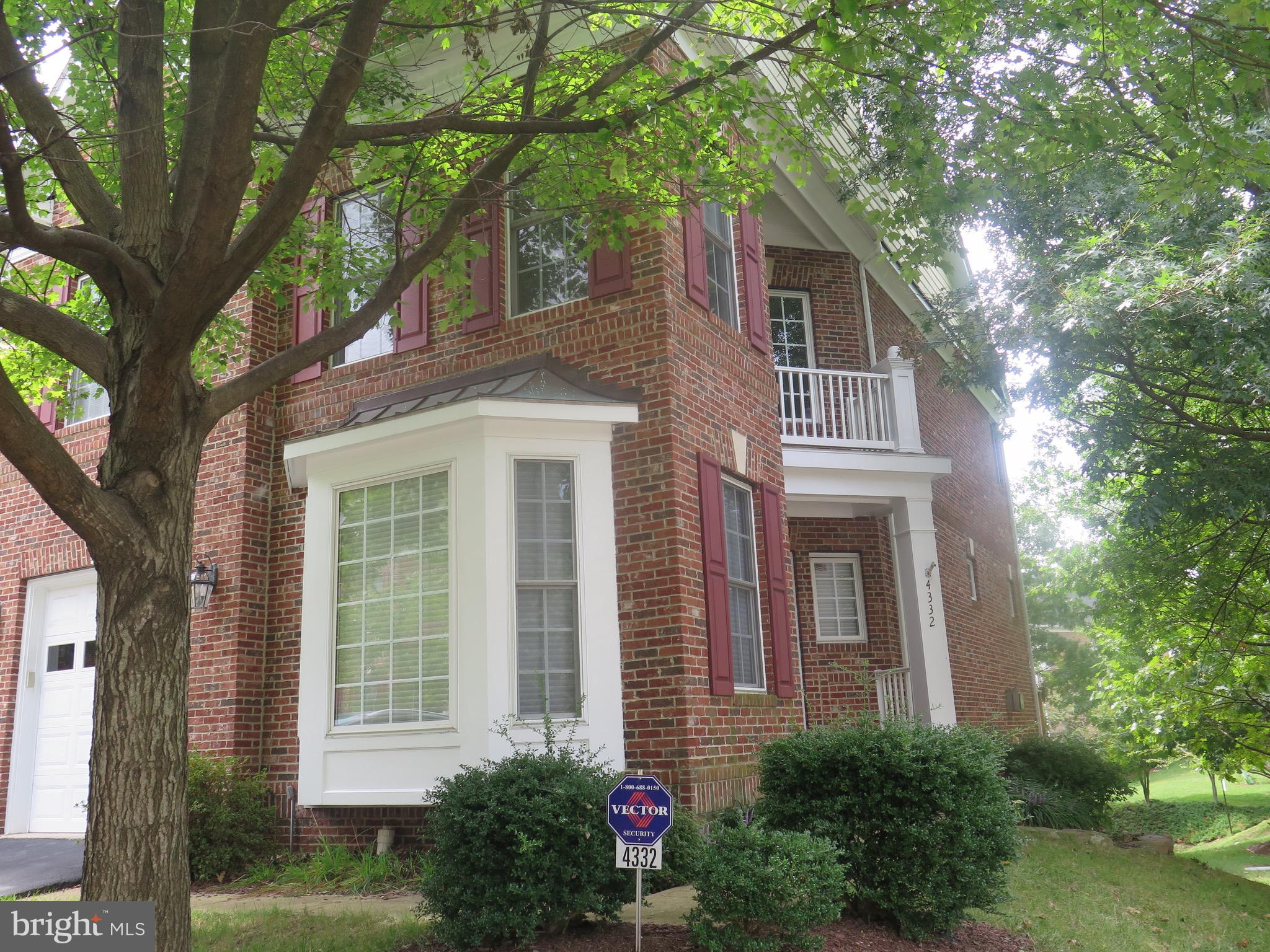 2048x1536 Delegate Court, Fairfax, Va Jim Dawn Gaskill