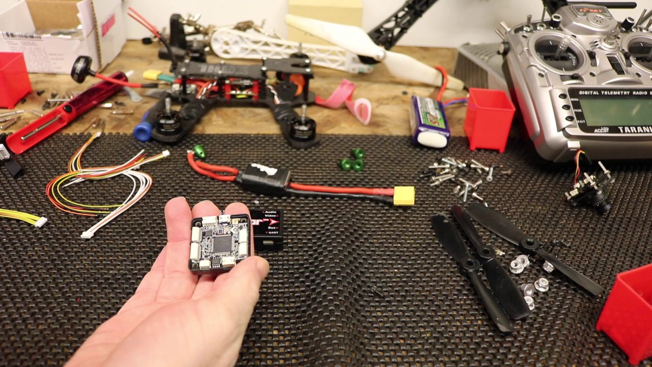 1280x720 The Eagletree Micro Vector Flight Controller + Osd First Look