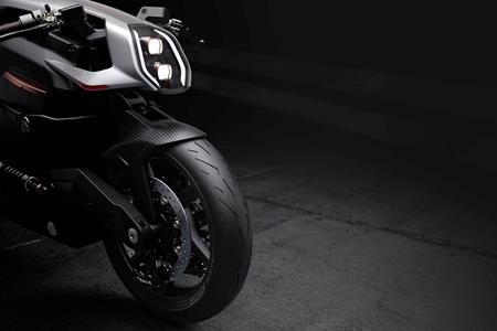 450x300 Explained Arc's New Hub Centre Front End