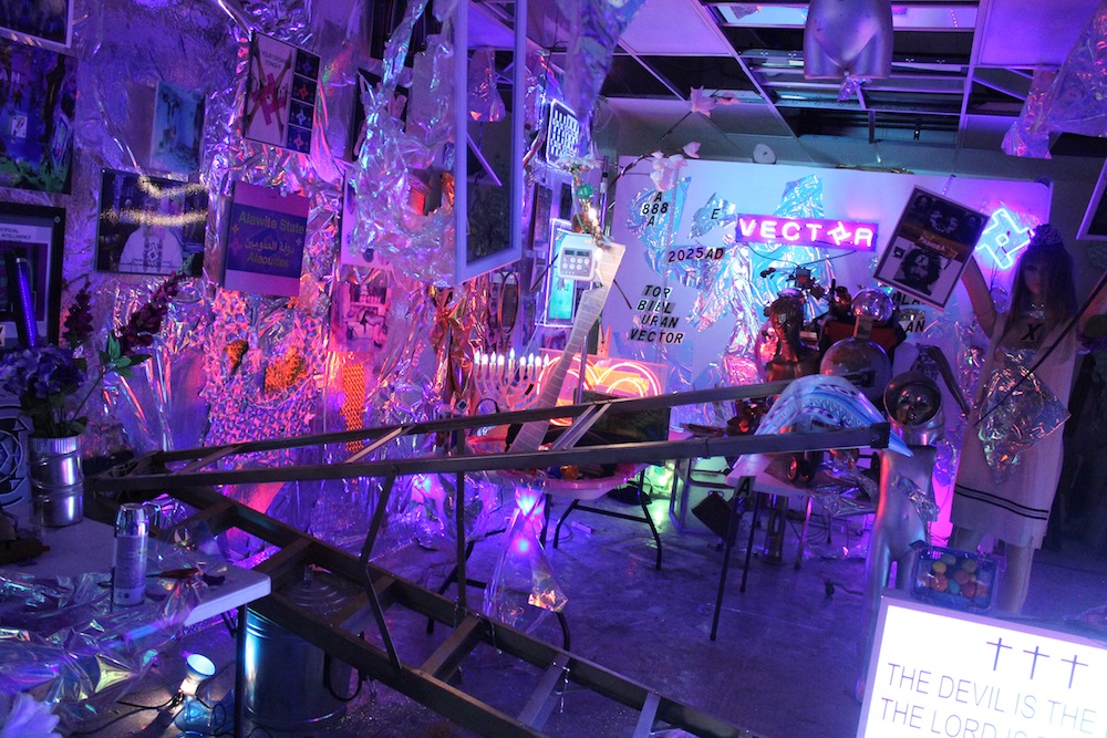 1000x667 Vector Gallery Opens In L A The Wild Magazine