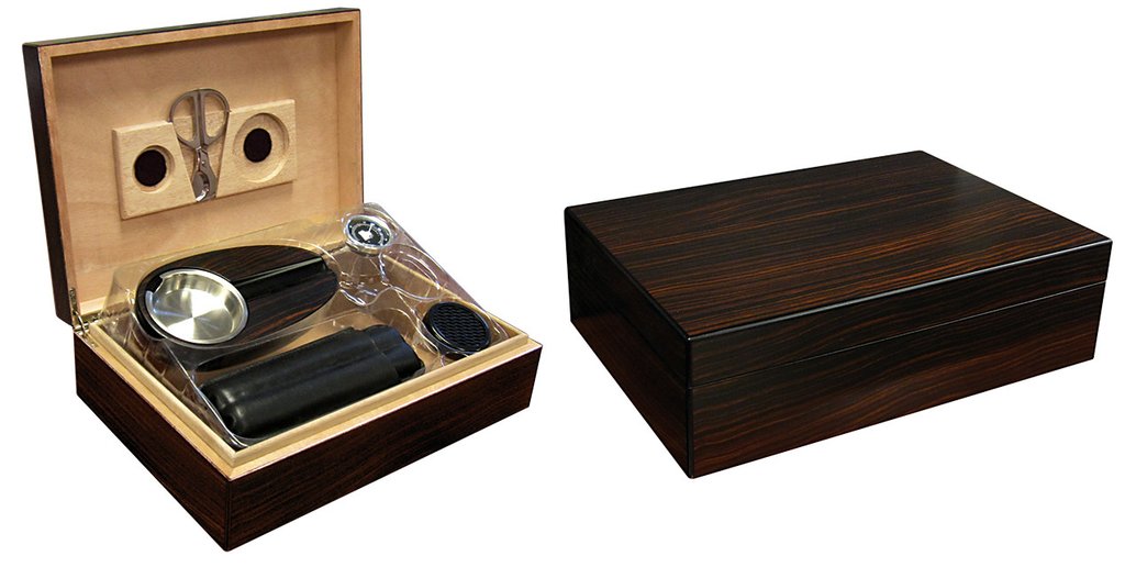 1024x516 Davenport Ebony Cigar Humidor Gift Sets
