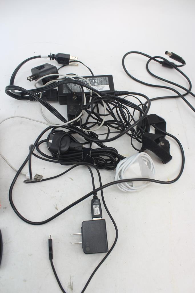 683x1024 Shop Basics Outlet Wall Mount, Vector Imobile Inverter