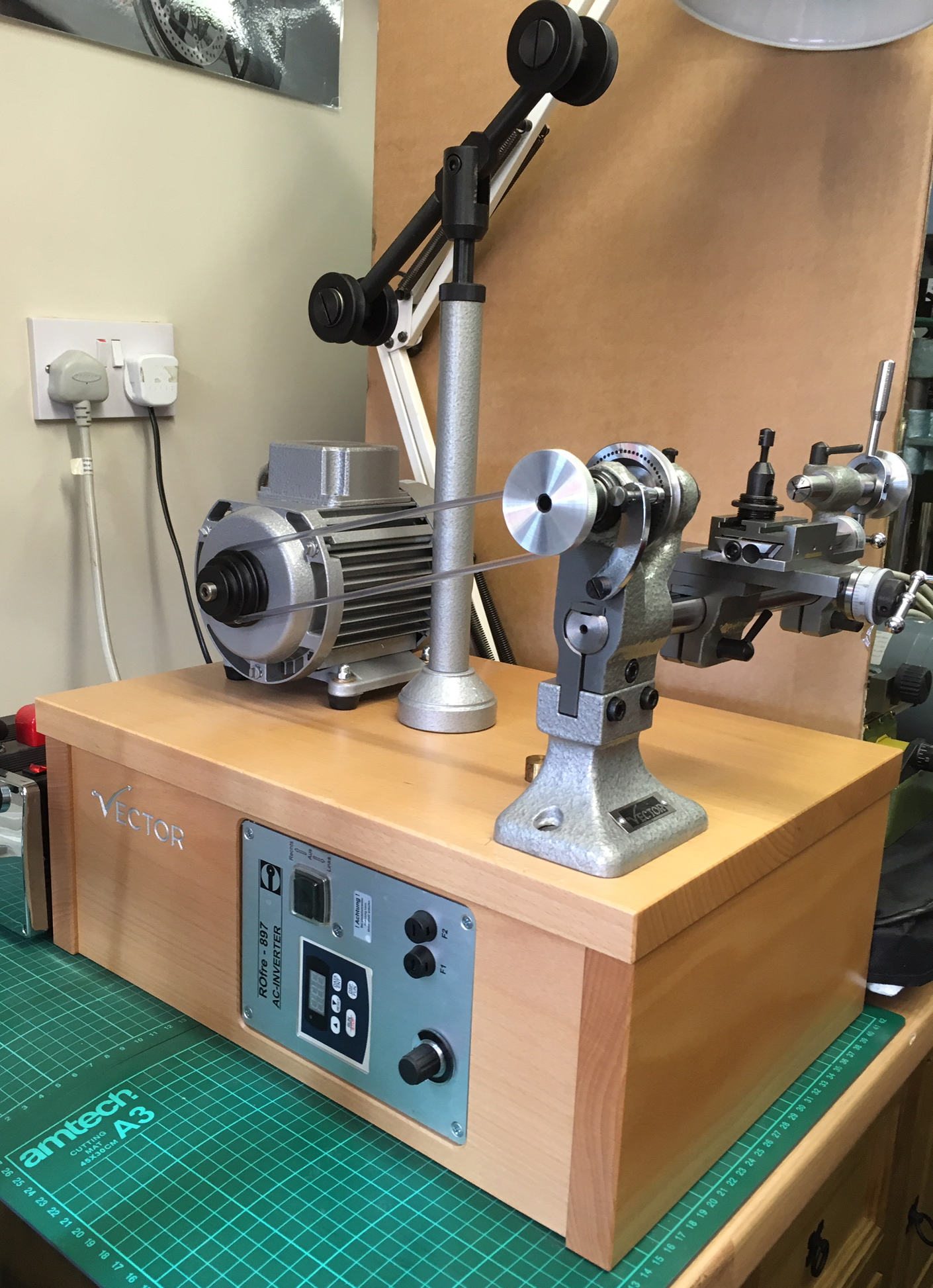 1410x1946 Vector Watchmaker's Lathe