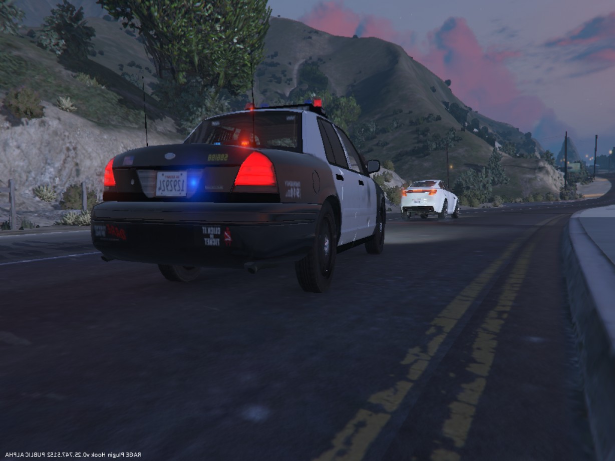 Police Crown Victoria Federal Signal Vector Sarahgardan 1228x921 Police Crown Victoria Federal Signal Vector Sarahgardan