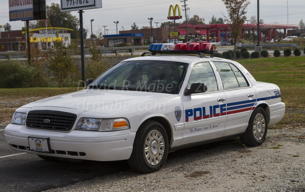 Winston Salem Nc Police Car With Red And Blue Vector 1024x644 Winston Salem Nc Police Car With Red And Blue Vector