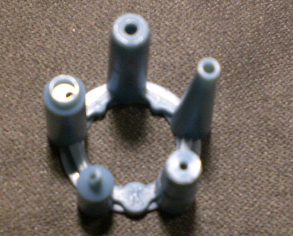 1024x825 Refilling Butane Lighters Correctly Steps