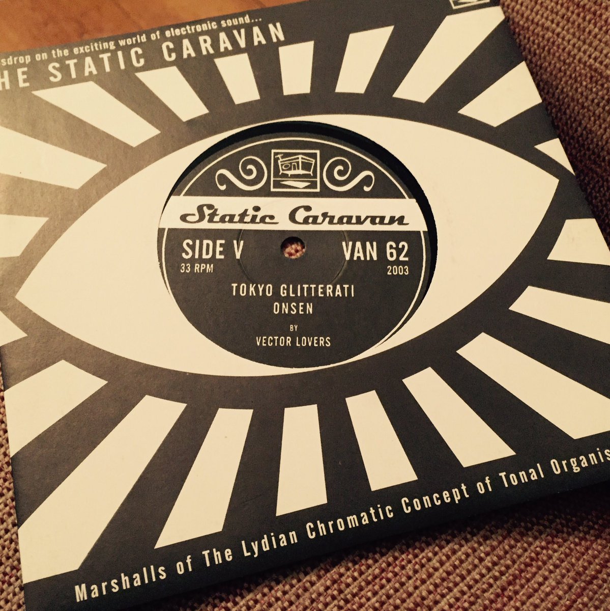 1199x1200 Vector Lovers