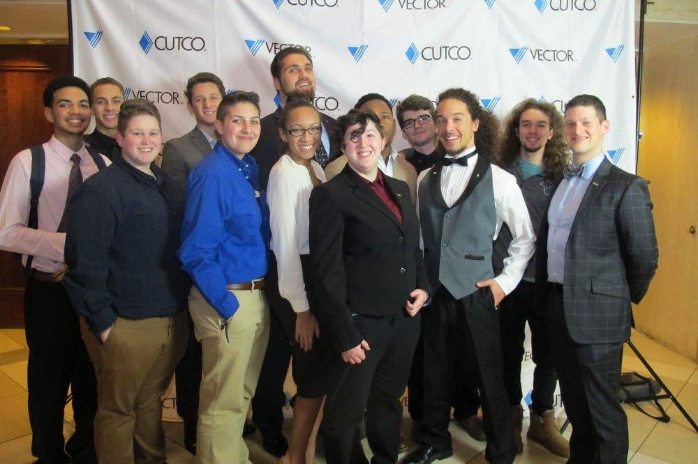 1000x666 Sales Team Professional Dev