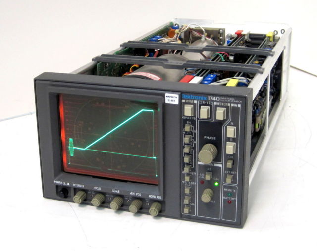 640x507 Tektronix Waveform Vector Monitor With Probes For Sale Online