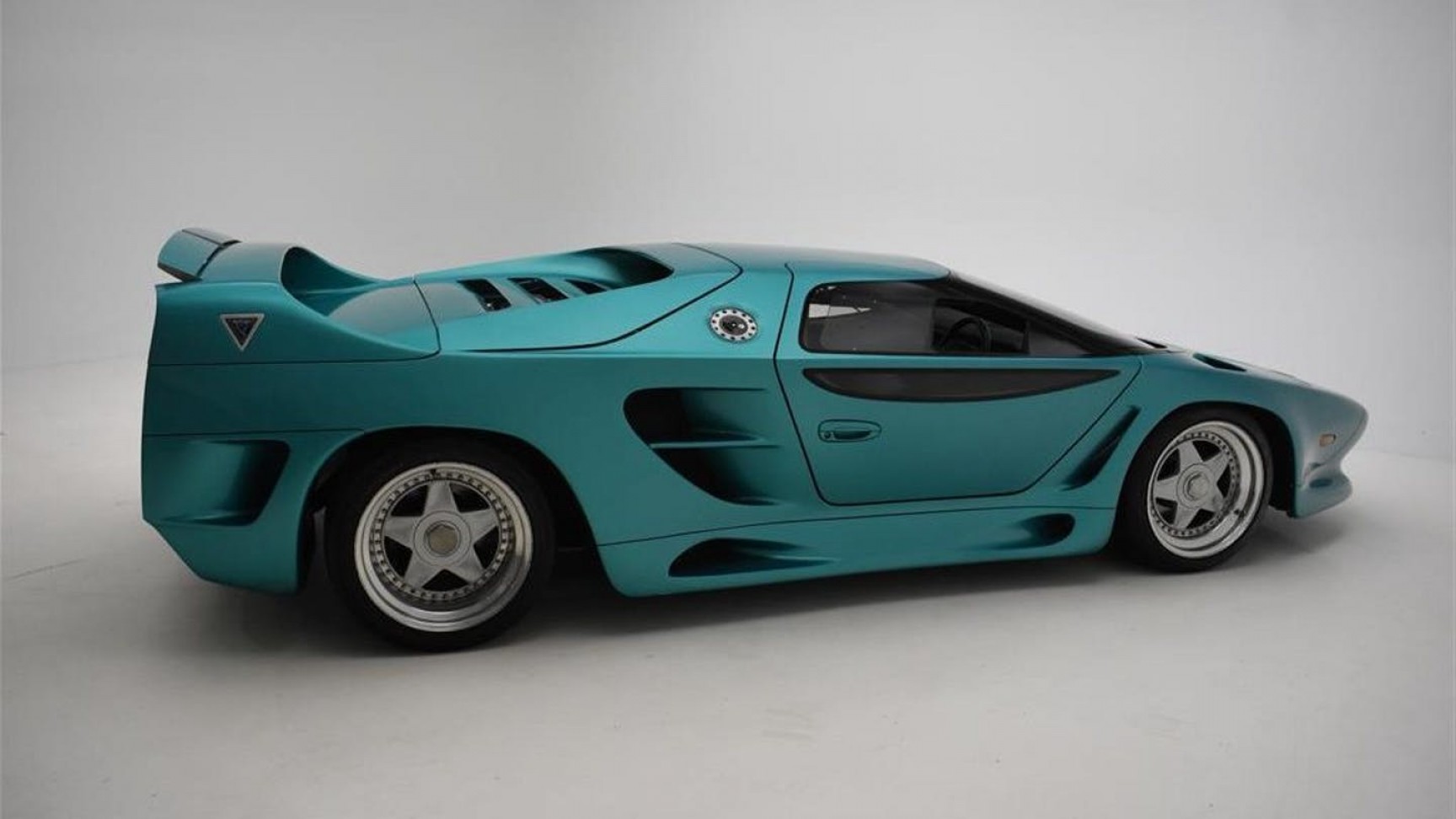 1728x972 Vector Motors Selling Wx Prototype To Fund New Hypercar