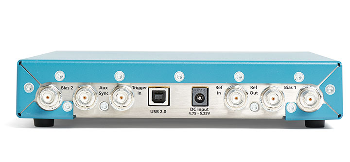 720x334 Series Vector Network Analyzer