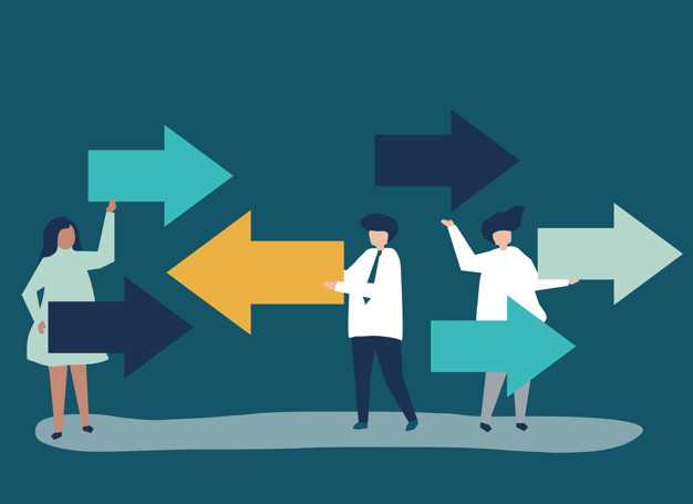 626x455 People Carrying Arrows In The Opposite Directions Vector Free