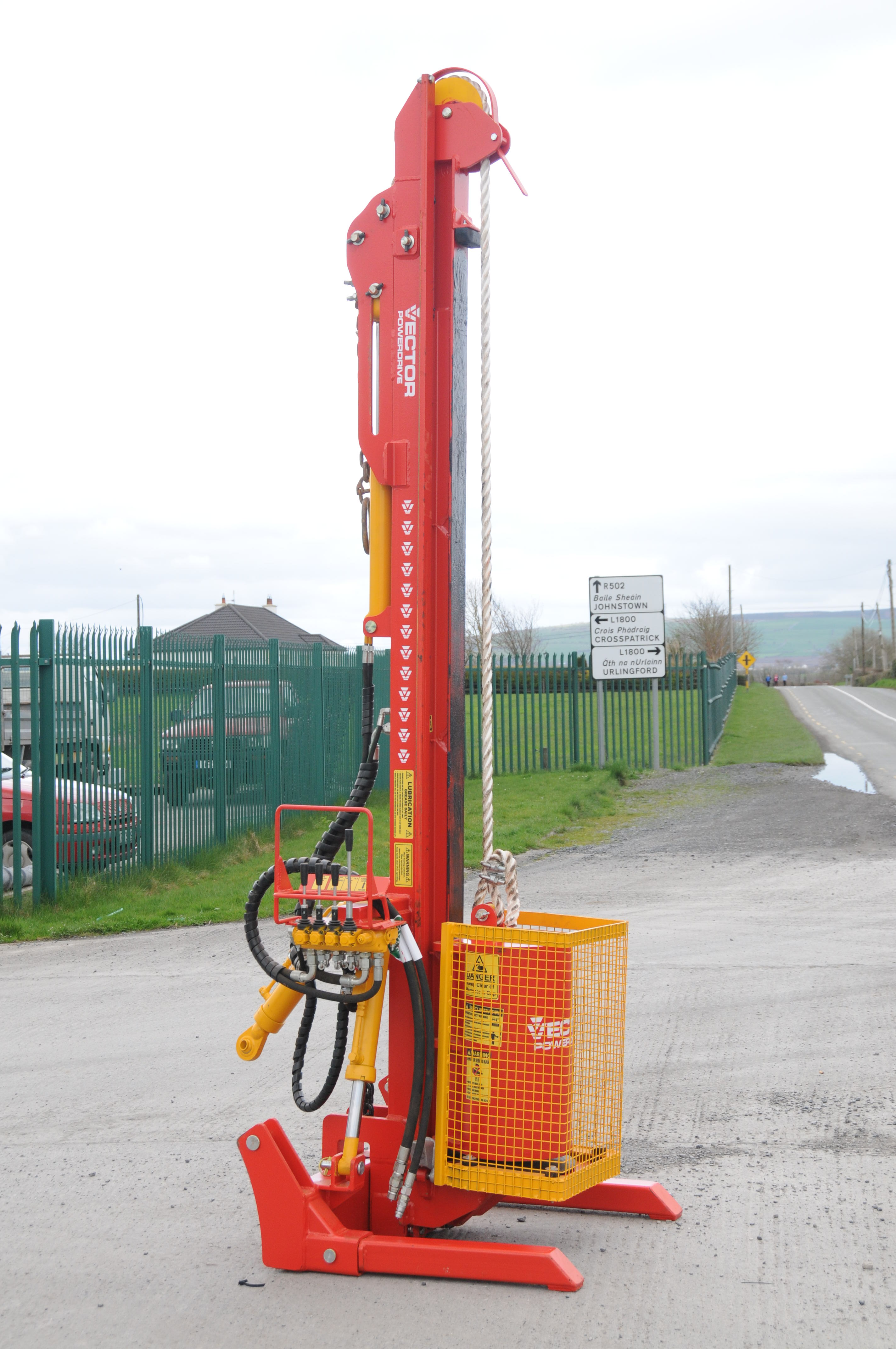 2848x4288 Vector Post Drivers, Ireland, Uk Europe