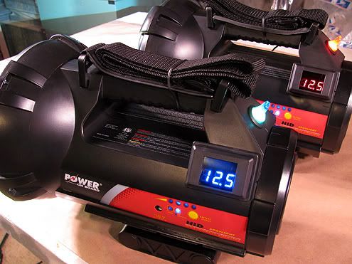 Vector Power On Board Hid Spotlight 495x371 Vector Power On Board Hid Spotlight