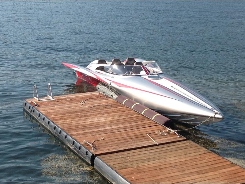 800x600 Vector Powerboat For Sale