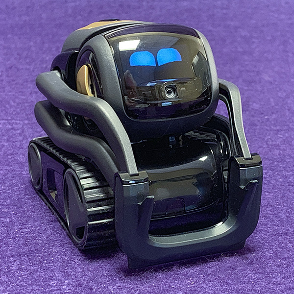 Anki Vector Robot Review The Gadgeteer 600x600 Anki Vector Robot Review The Gadgeteer