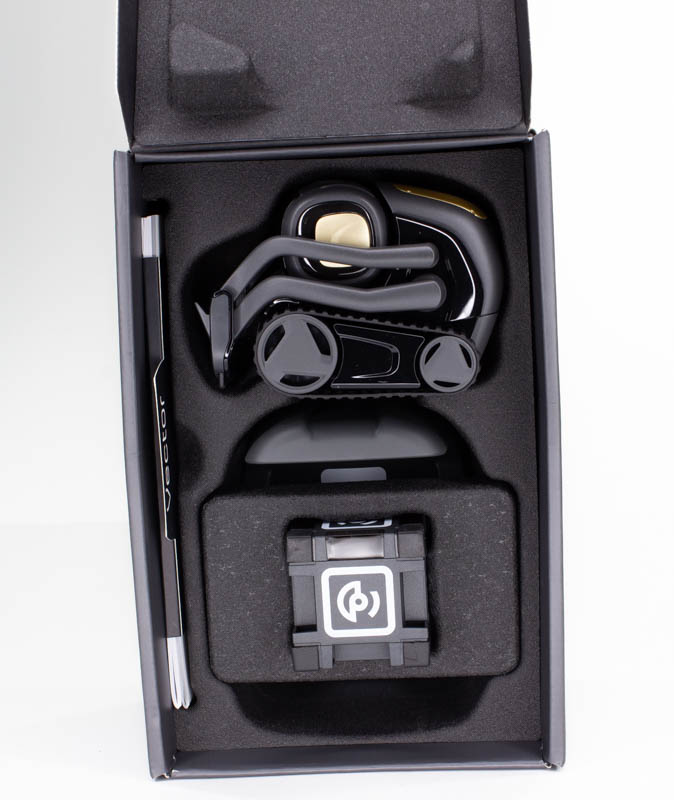 Review Anki's Vector Is An Always On Robot Companion 674x800 Review Anki's Vector Is An Always On Robot Companion