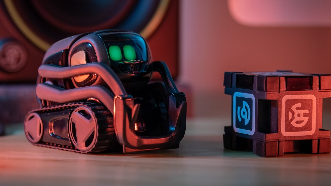 1280x720 Anki Vector Is The Cutest Little Robot Who Just Wants To Hang Out