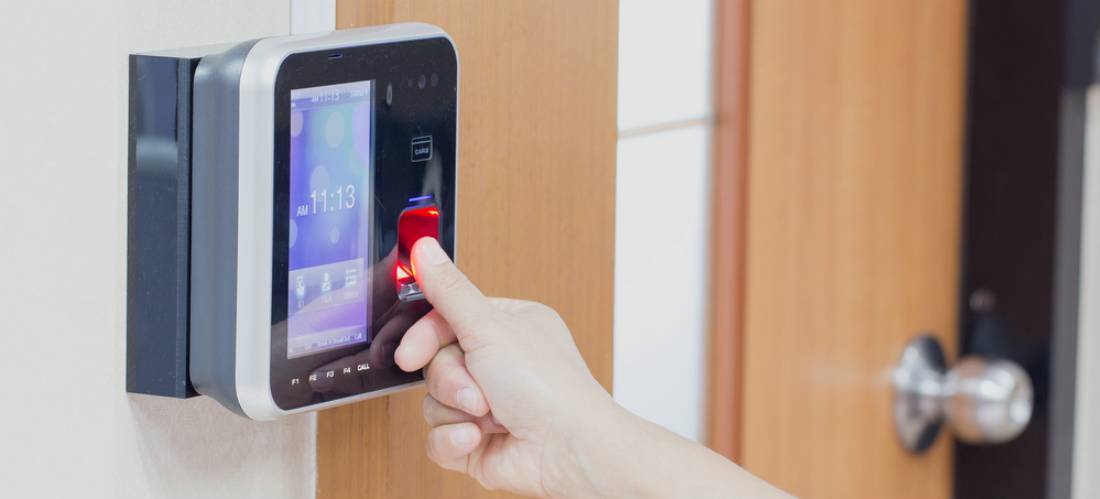 Guardian Vs Vector Business Security Systems Qualitysmith 1100x499 Guardian Vs Vector Business Security Systems Qualitysmith