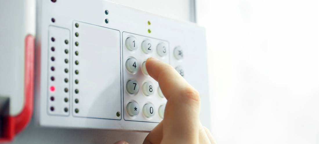 Vector Home Security Systems Pros, Cons And Costs Qualitysmith 1100x499 Vector Home Security Systems Pros, Cons And Costs Qualitysmith