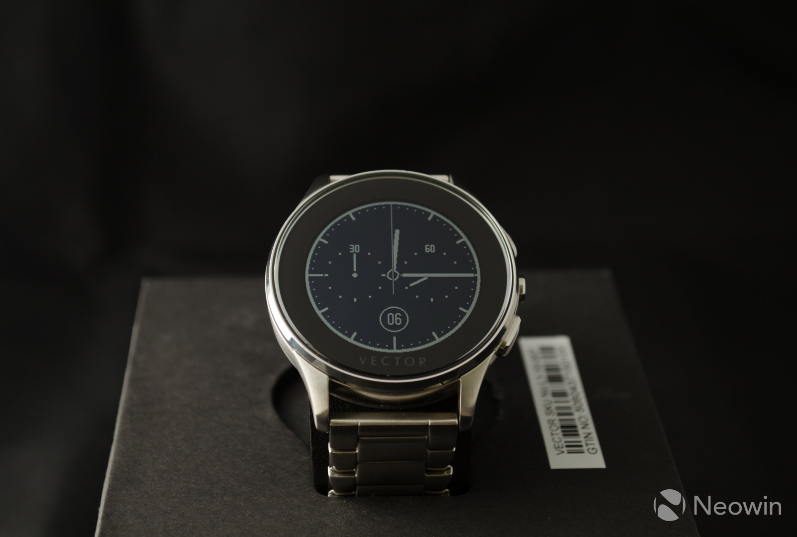 1602x1080 Vector Luna Smartwatch Review A Long Life With Nothing To Do