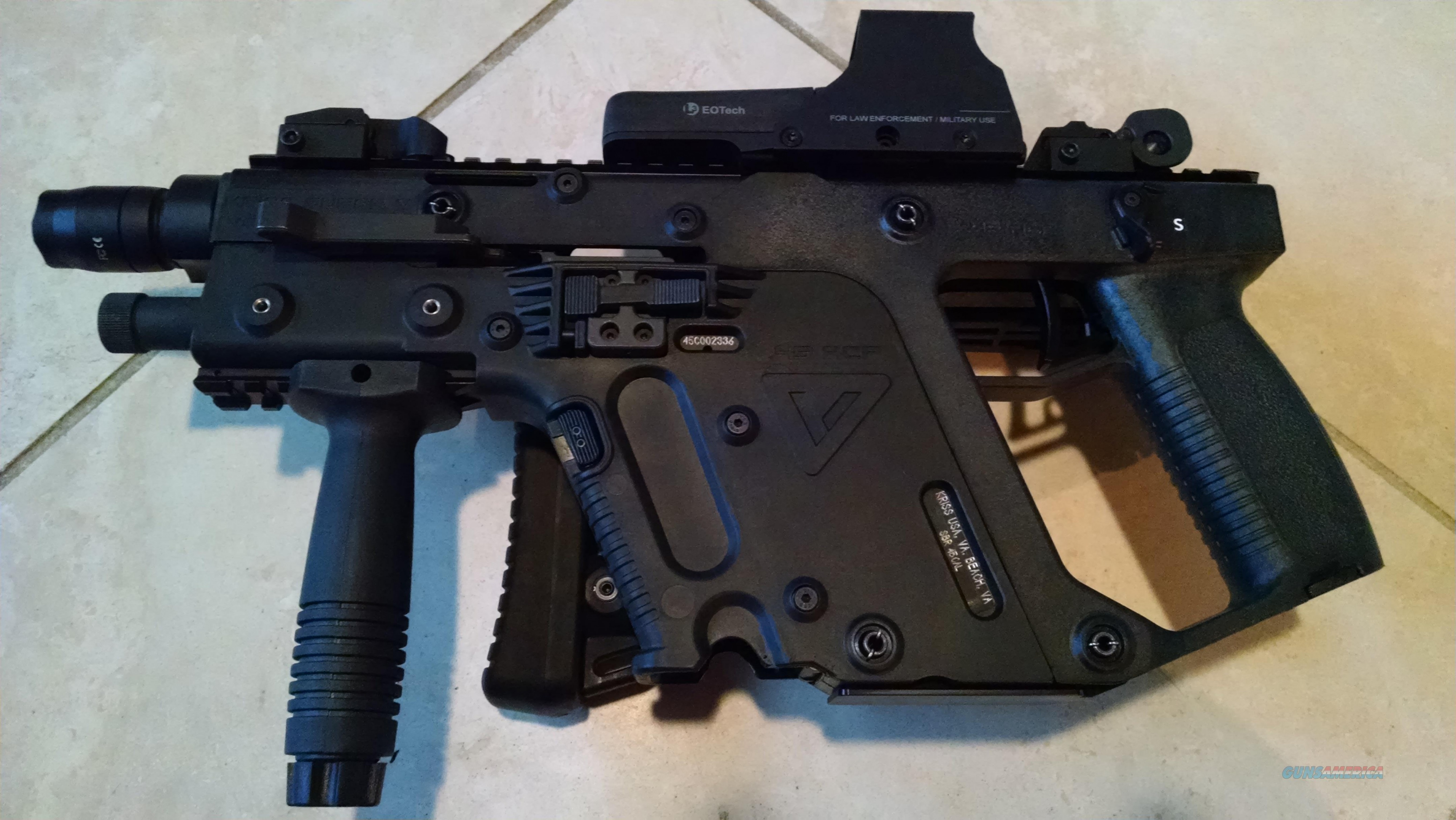 6220x3501 Red Jacket Vector Submachine Gun D Soidergi