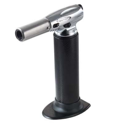 Vector Nitro Dual Flame Black Table Top Lighter Famous Smoke 400x400 Vector Nitro Dual Flame Black Table Top Lighter Famous Smoke
