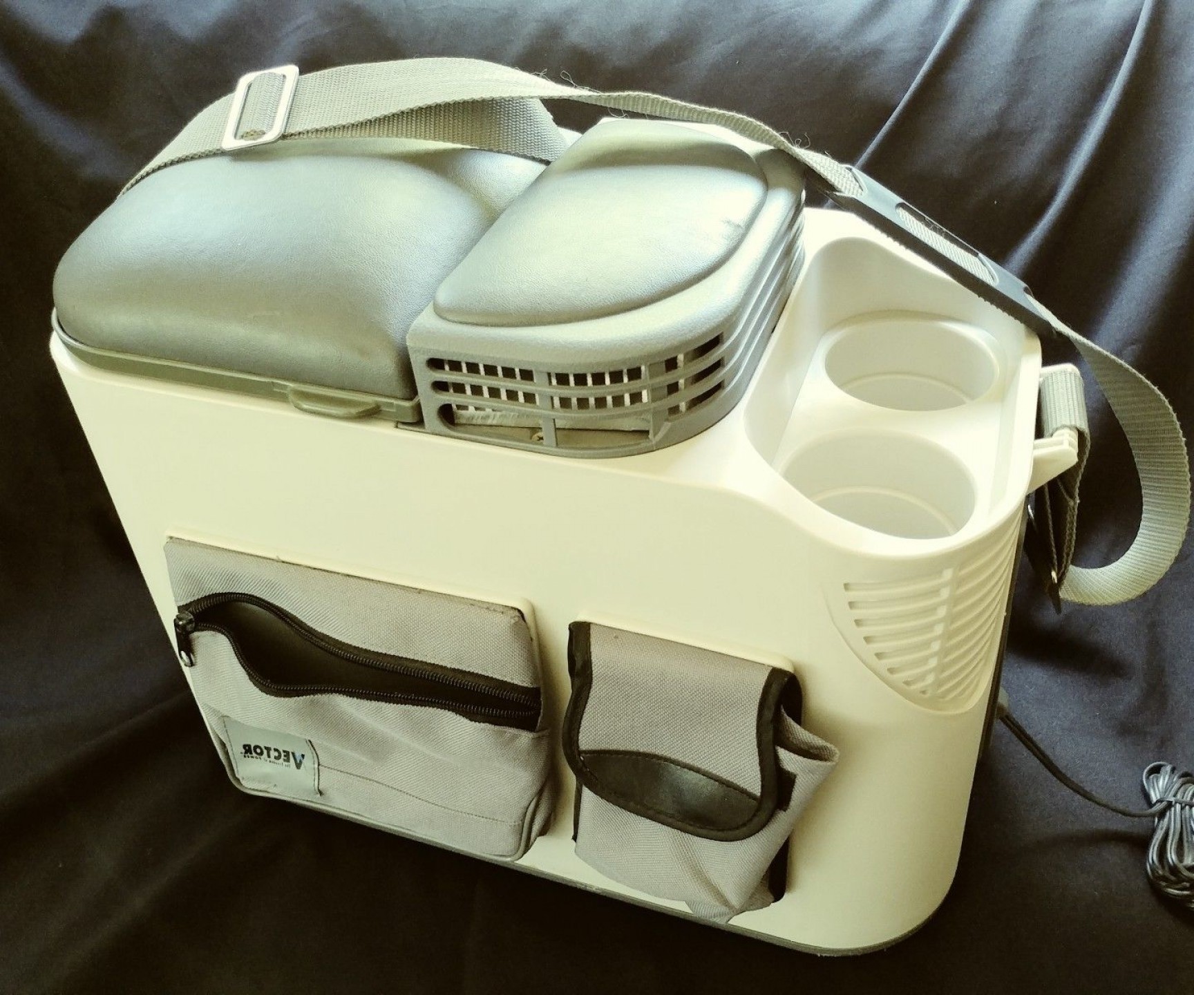 1728x1440 Vector Deluxe Travel Cooler Warmer Console Volt Soidergi