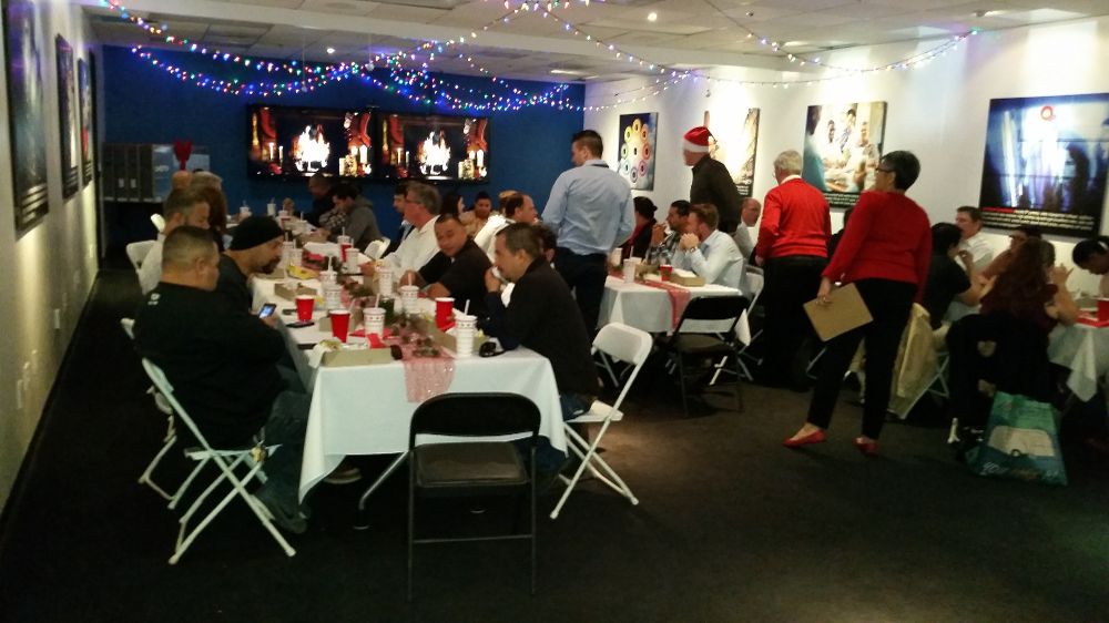 Vectorusa Holiday In N Out Pa 1000x562 Vectorusa Holiday In N Out Pa