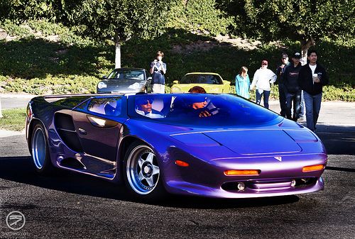 500x337 Jerry Wiegert's Vector Avtech Wx Exotics Classic Cars Usa