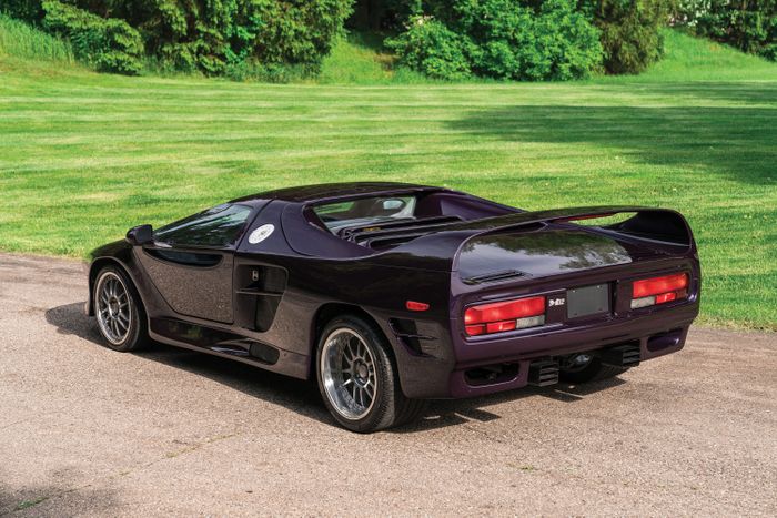 700x467 Your Chance To Own A Vector A Supercar With The Strangest