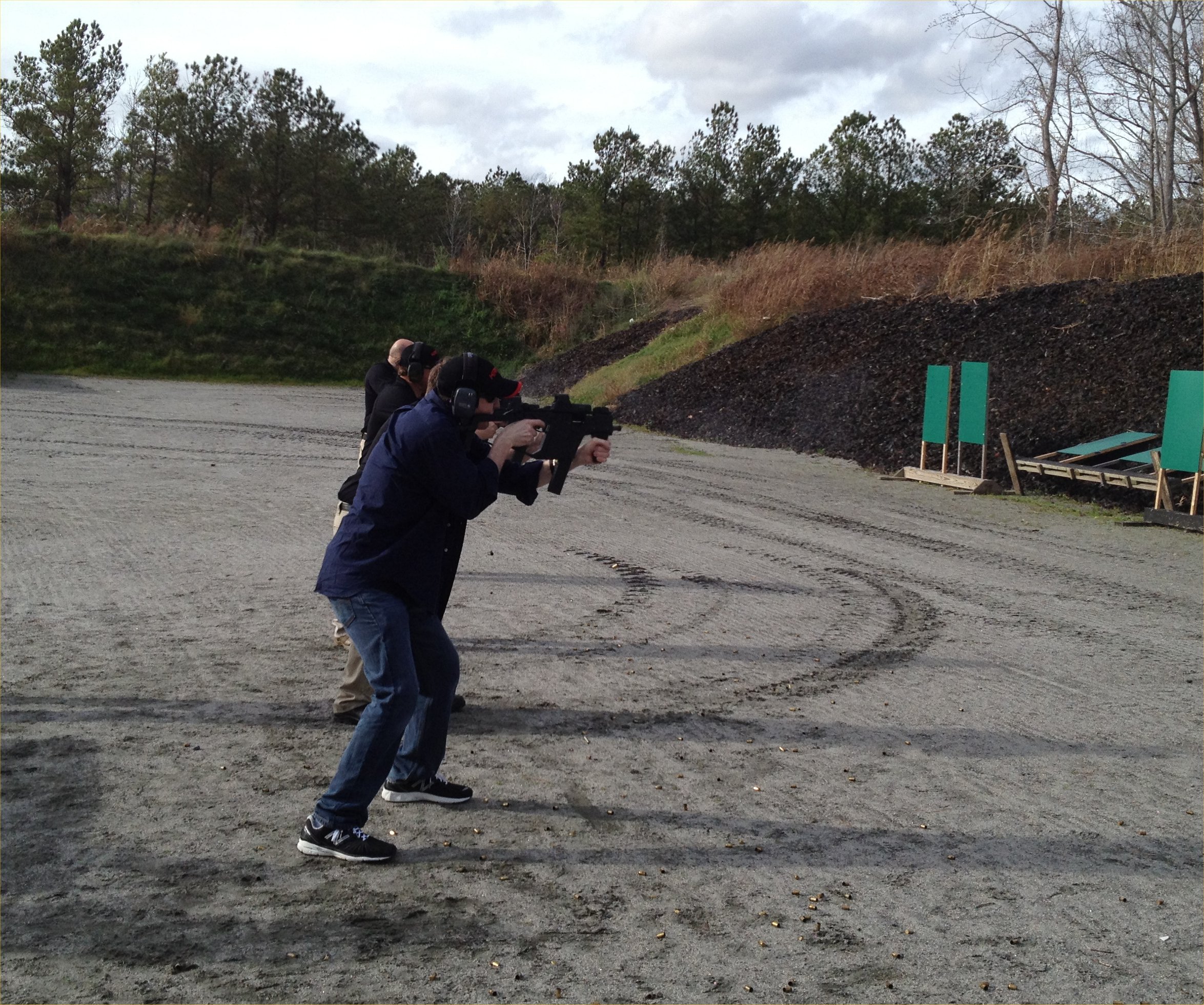 2349x1961 Dr Runs Kriss Vector Smg Acp Submachine Gun