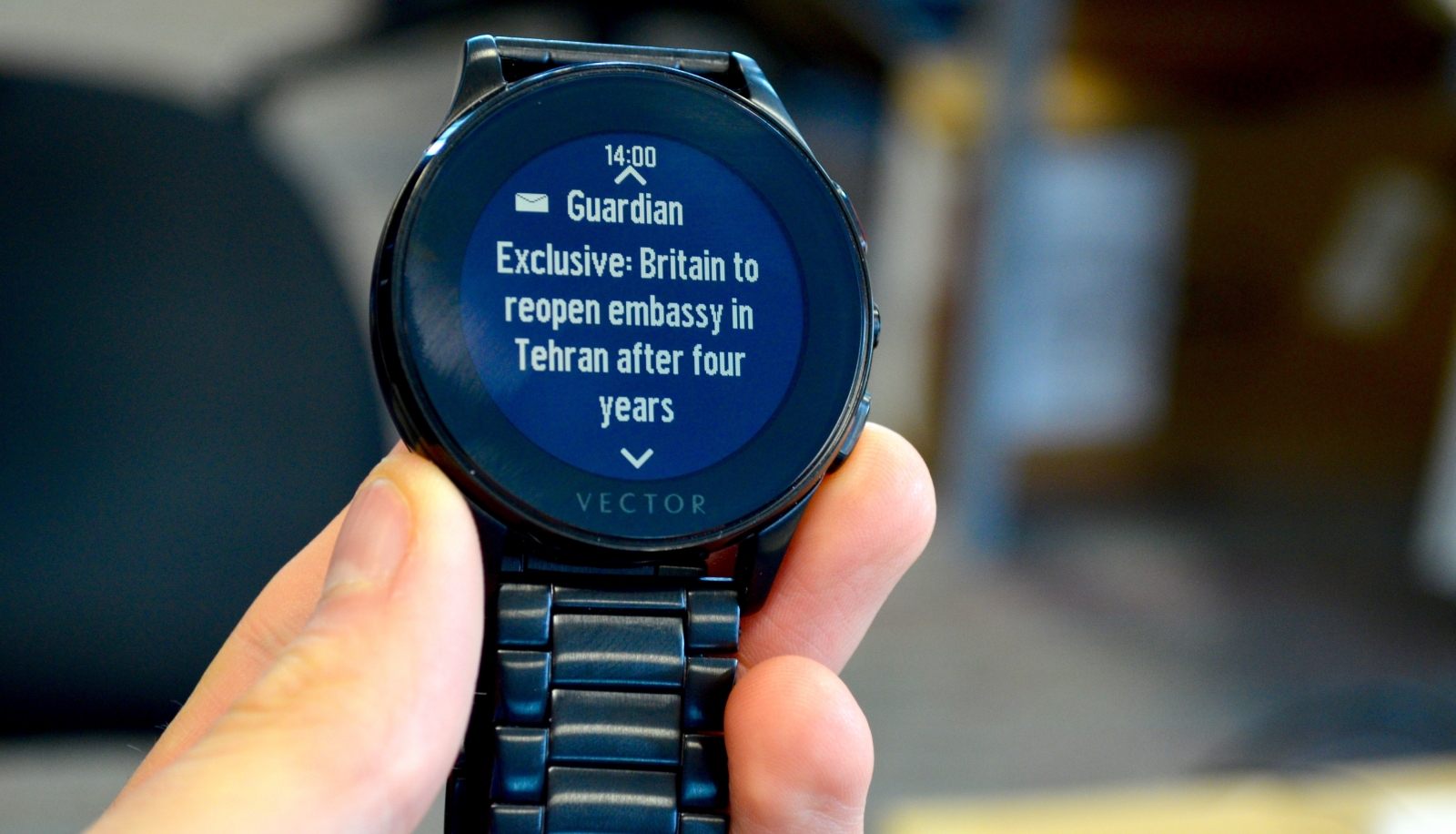 1600x916 Vector Luna Smartwatch Review Smart On The Outside, Simple