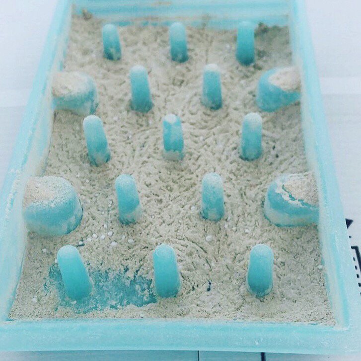 727x727 Bee Vectoring Tech