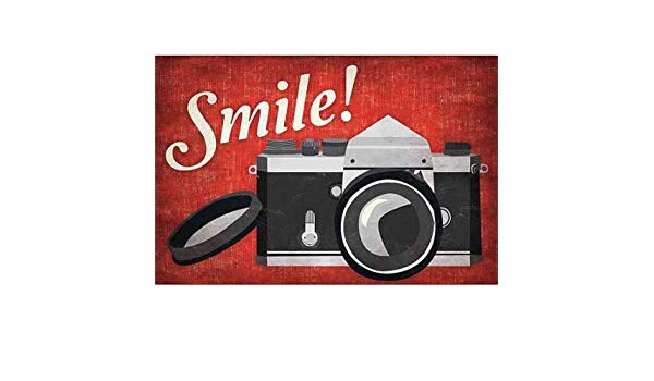 600x350 Smile Vintage Camera Vector Illustration Inspirational