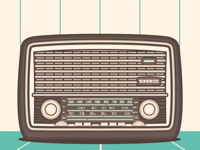 800x600 Old Radio
