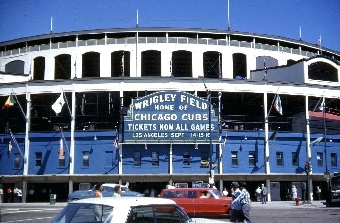 700x459 Wrigley Field Sign Rakeshsharma