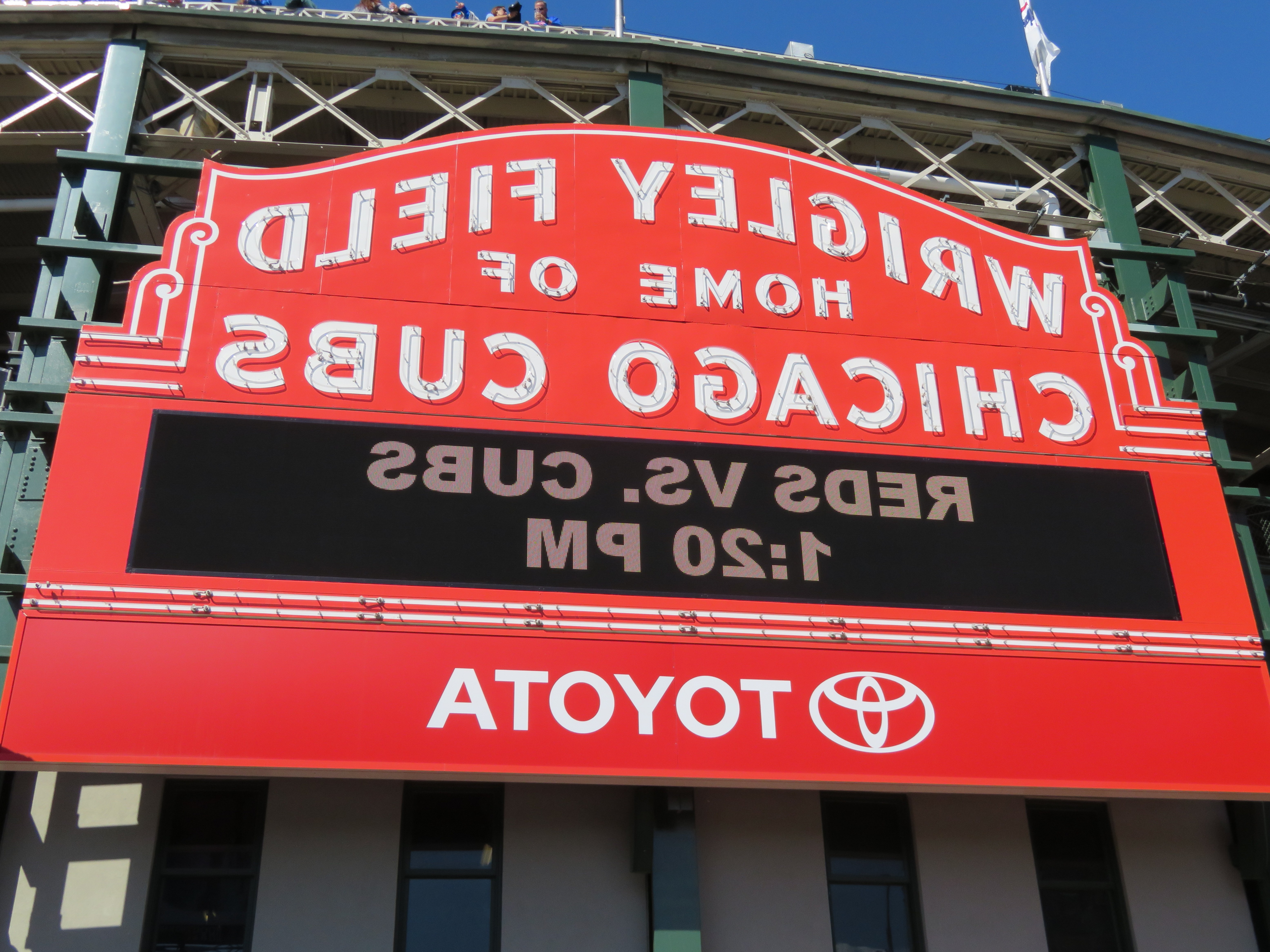 6220x4665 Kriss Vector Extended Rail Magic Box Studiogrfx