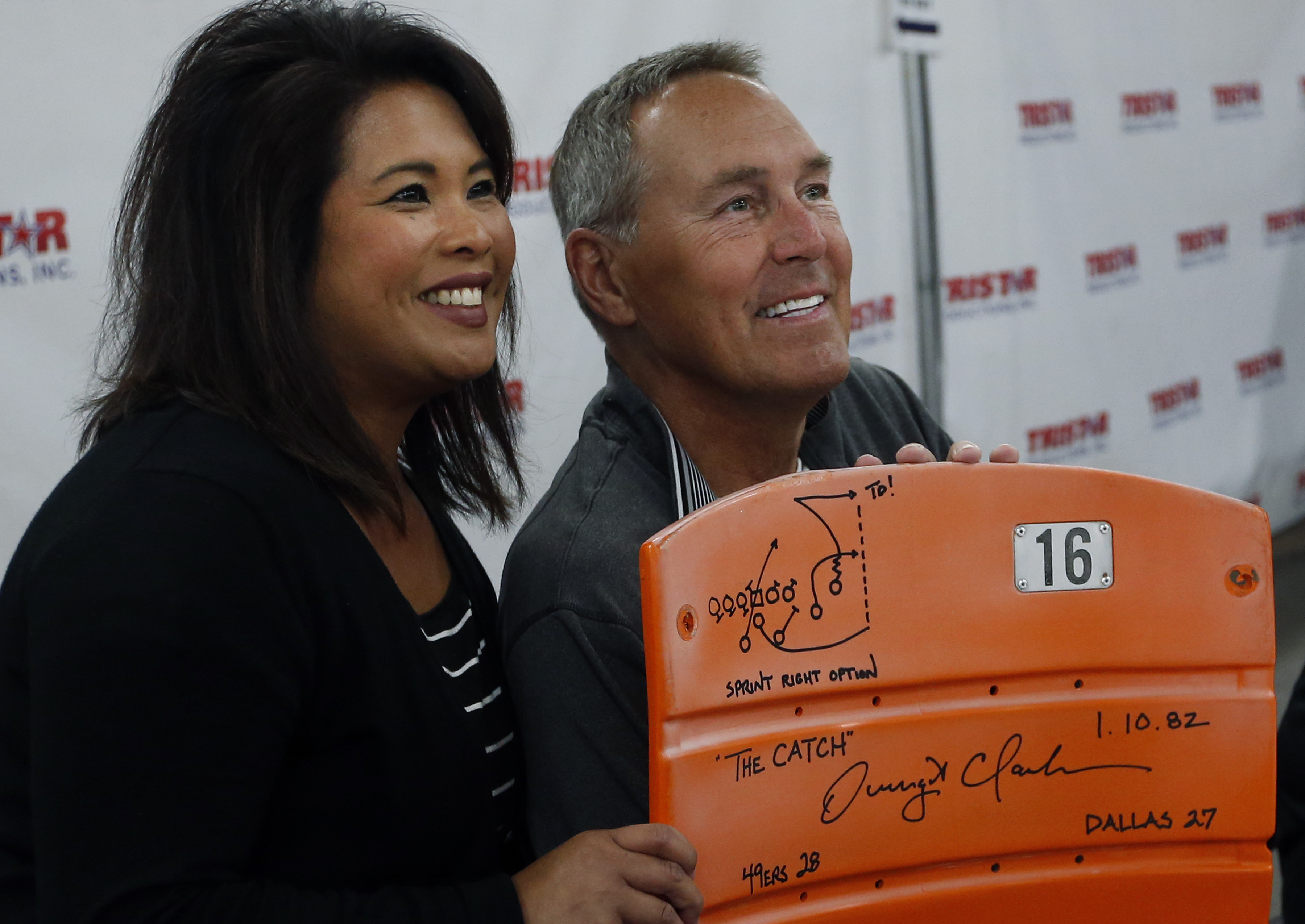 3600x2550 Icon Dwight Clark Meets Public, Catches Love In Wake Of Als