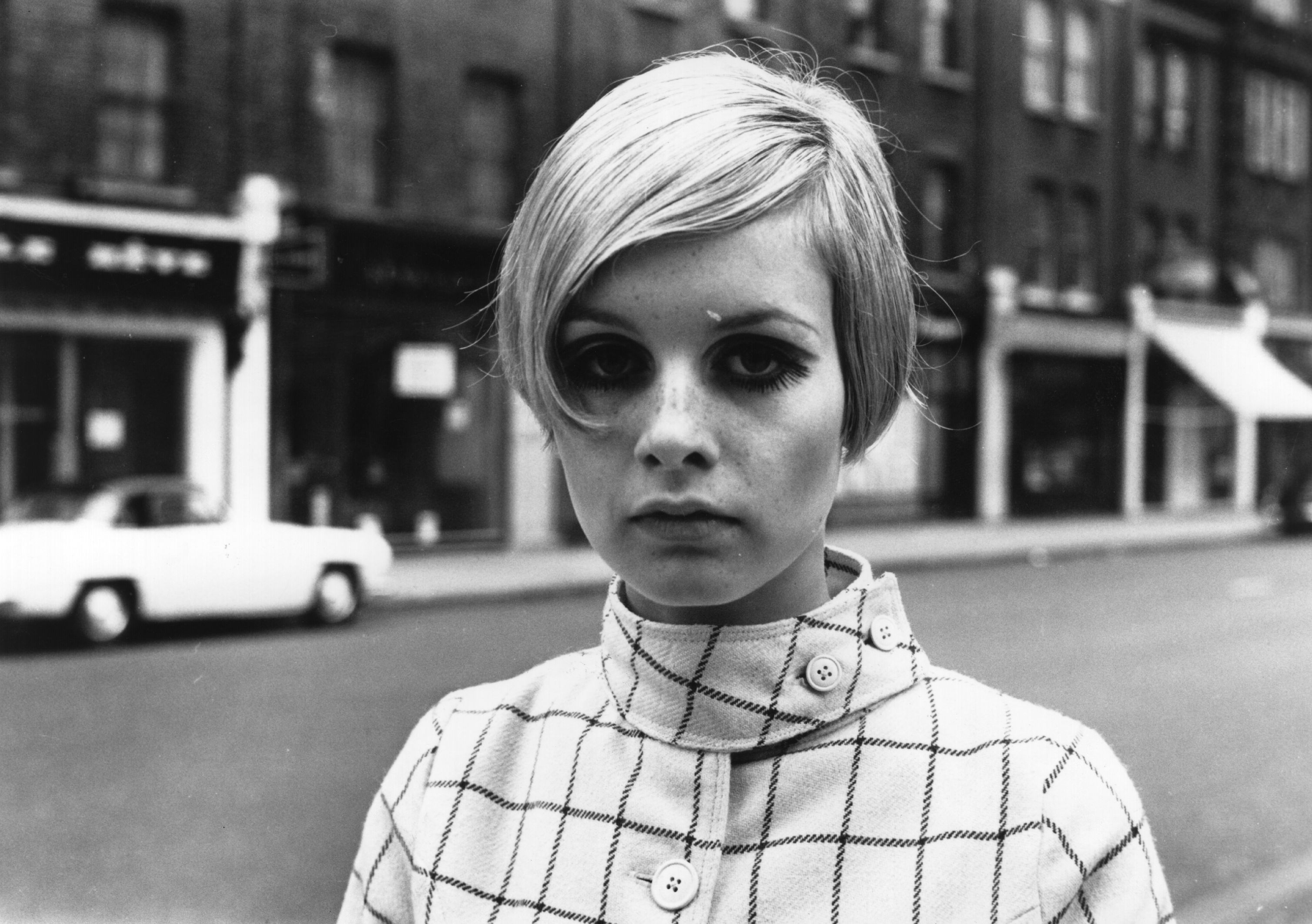 3016x2126 Happy Birthday, Twiggy! Striking Photos Of The Style Icon