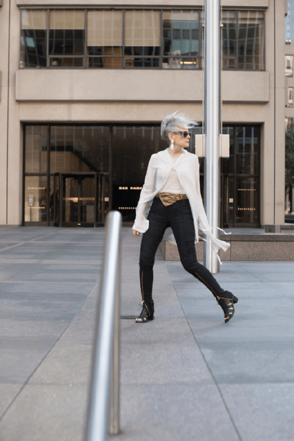 600x901 Accidental Icon, The Blogger Who Has It All Age, Brains And Style