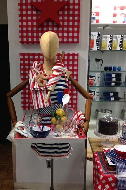 408x614 Macy's American Icon Bust Form Visual Merchandising