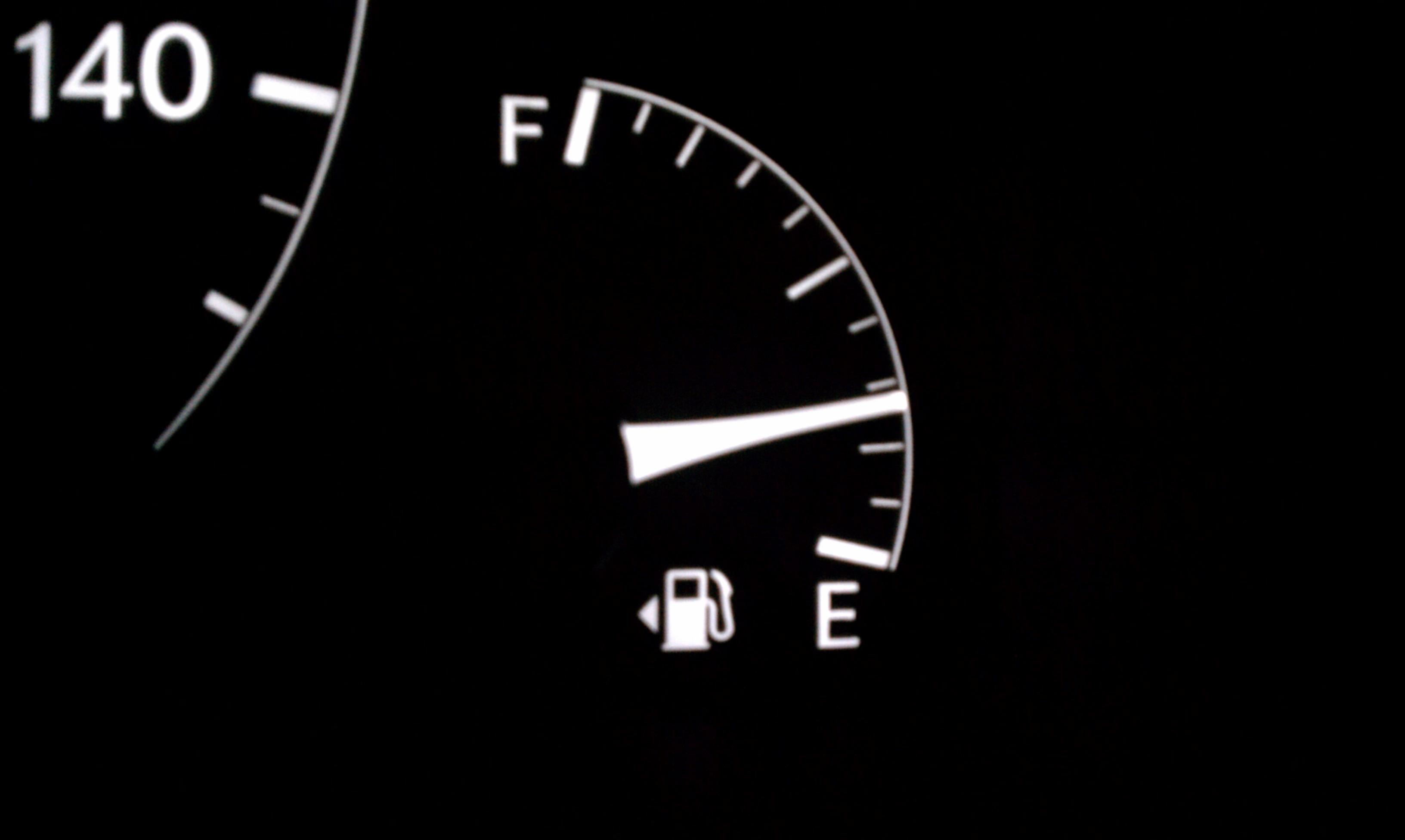 Mind Blown Til The Little Gas Pump Icon Has An Arrow That Shows 3264x1952 Mind Blown Til The Little Gas Pump Icon Has An Arrow That Shows