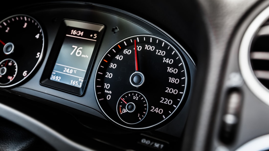 The Meanings Behind These Symbols On Your Car's Dashboard 1100x618 The Meanings Behind These Symbols On Your Car's Dashboard