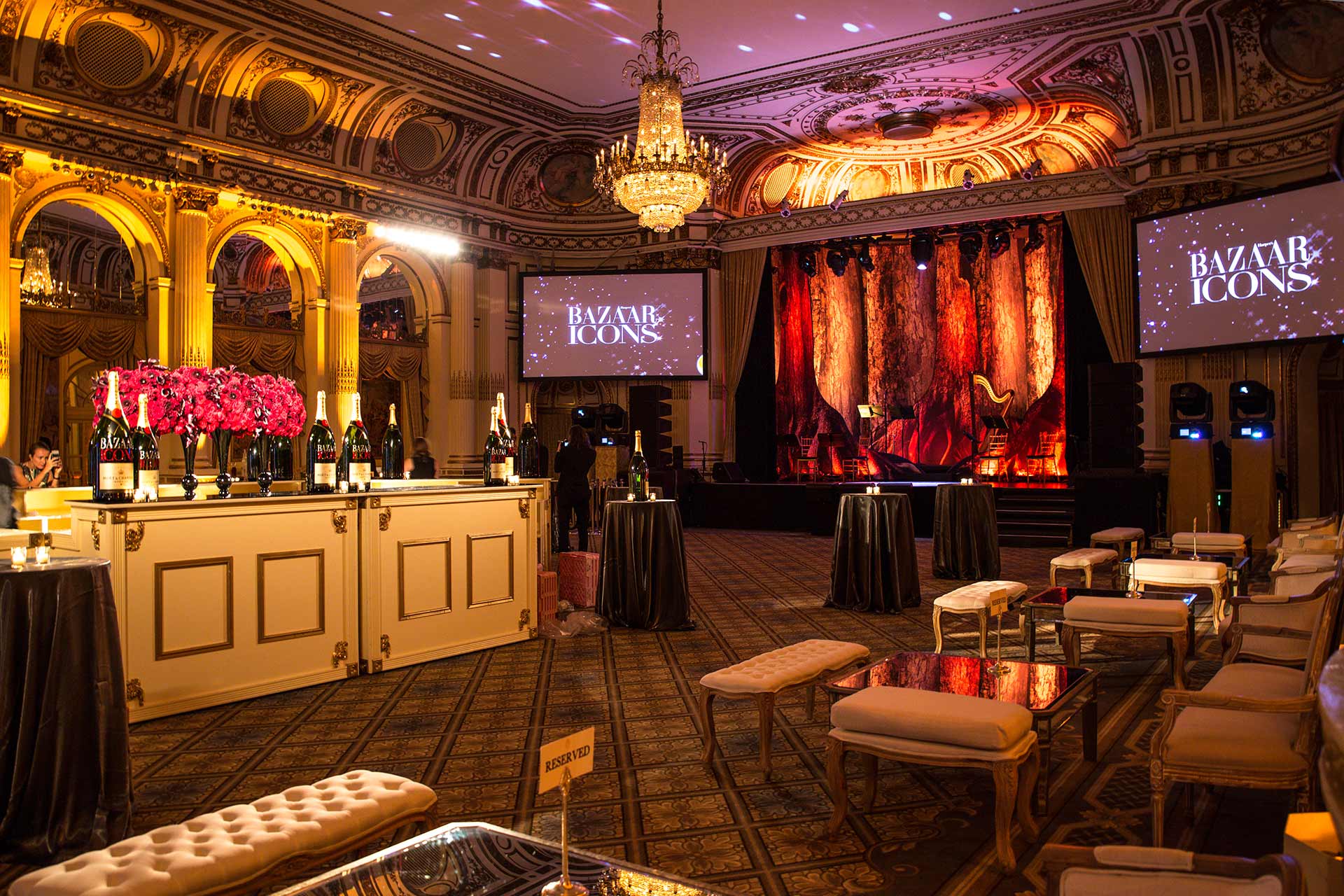 1920x1280 Matthew David Harpers Bazaar Icons