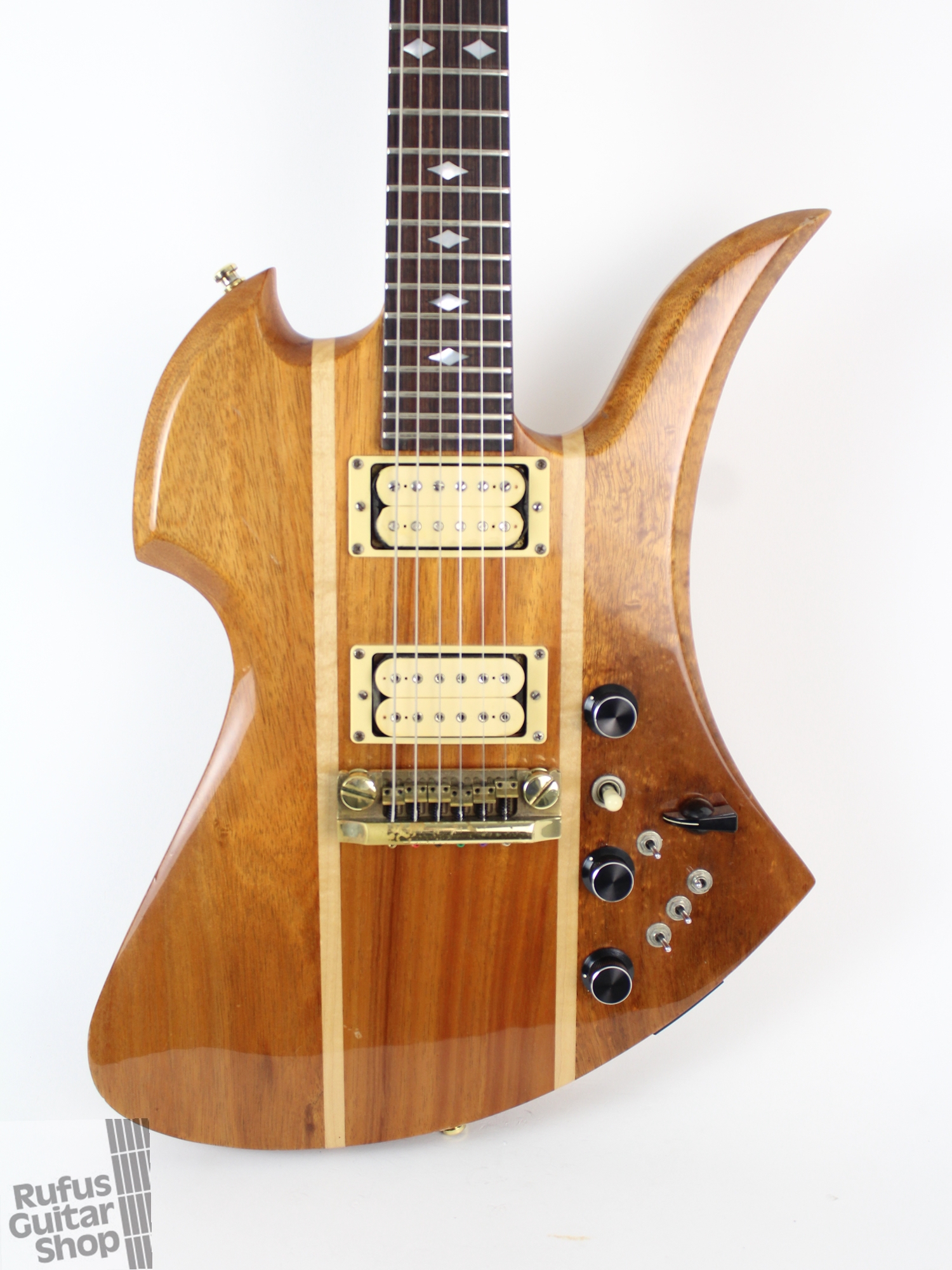 Rufus Guitar Shop 1500x2000 Rufus Guitar Shop