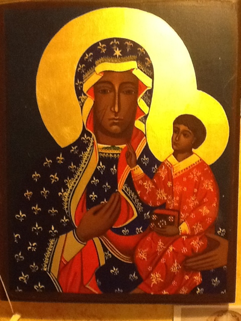 480x640 Black Madonna Minima Maxima Sunt