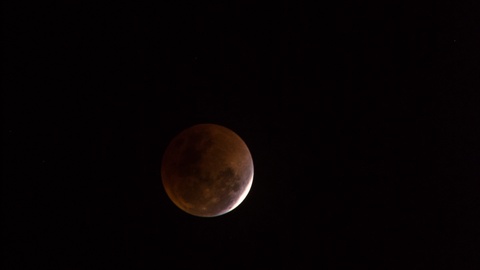 480x270 Super Blue Blood Moon Lunar Eclipse Transition Time Lapse Video