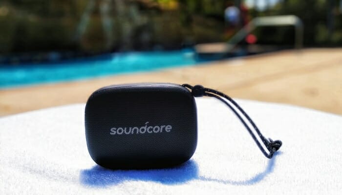 700x400 Review Anker Soundcore Icon Mini {tech} For Travel